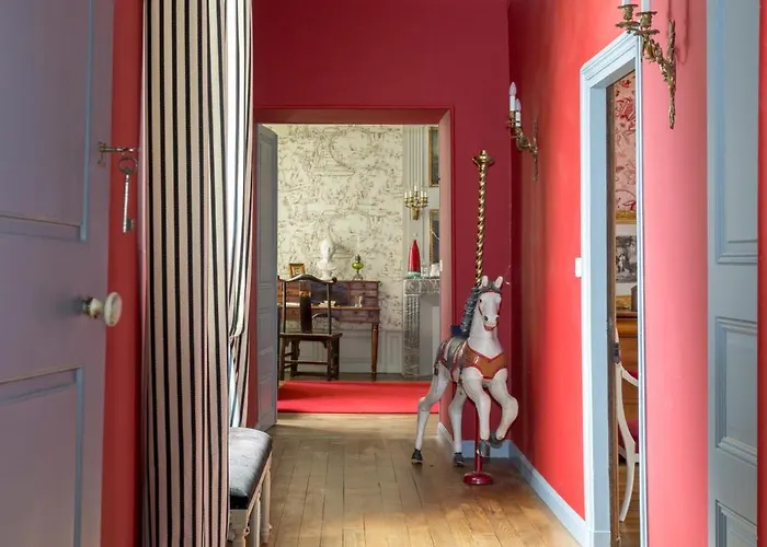 Manoir Du Mesnil De Bas *